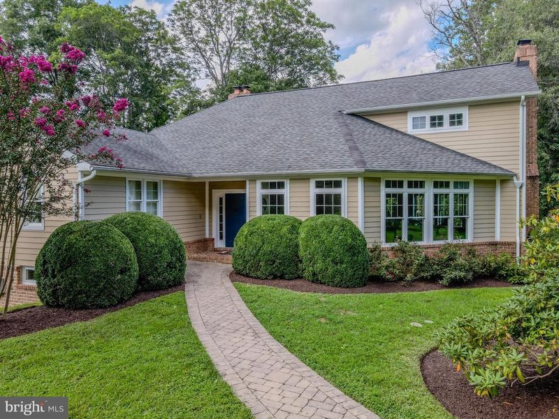 342 Mt Zion Marlboro Rd, Lothian, MD 20711