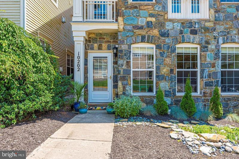 10202 Wood Thrush Dr, New Market, MD 21774