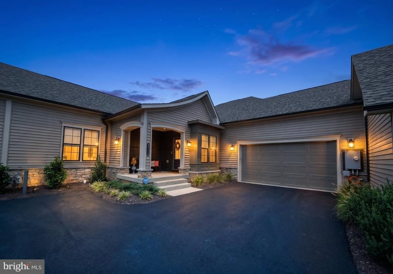 43080 Greeley Sq, Ashburn, VA 20148