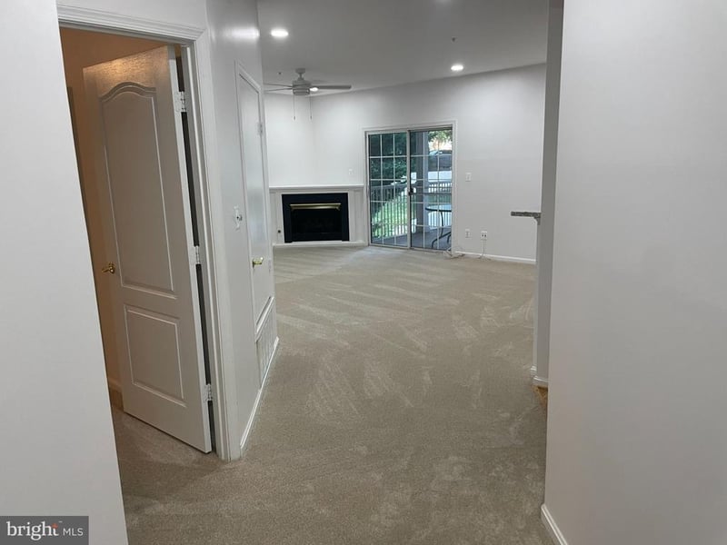 7704 Haynes Point Way #F, Alexandria, VA 22315