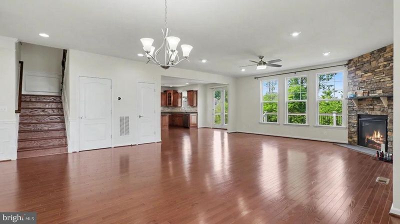 40978 Spur Ln, Aldie, VA 20105