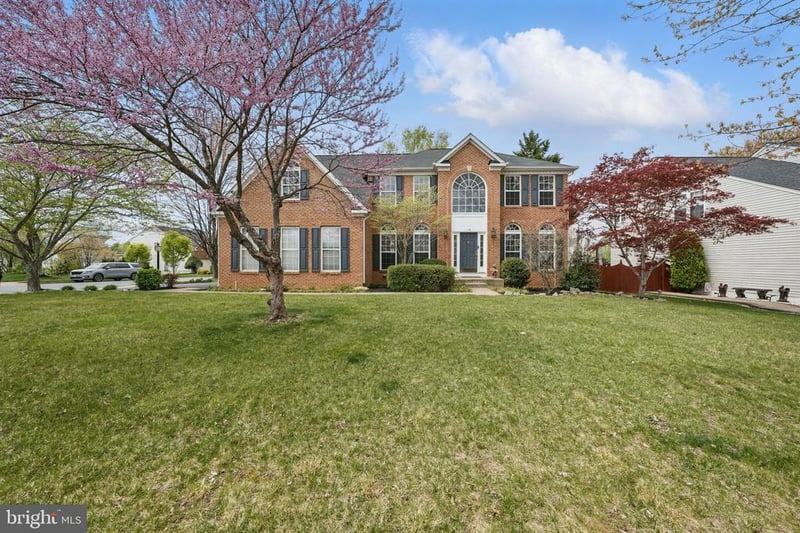 18 Bruce St, Stafford, VA 22554