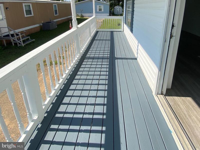 210 5th St, Lothian, MD 20711