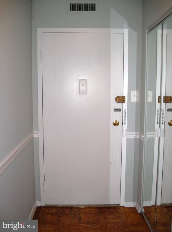 2030 N Adams St #505, Arlington, VA 22201