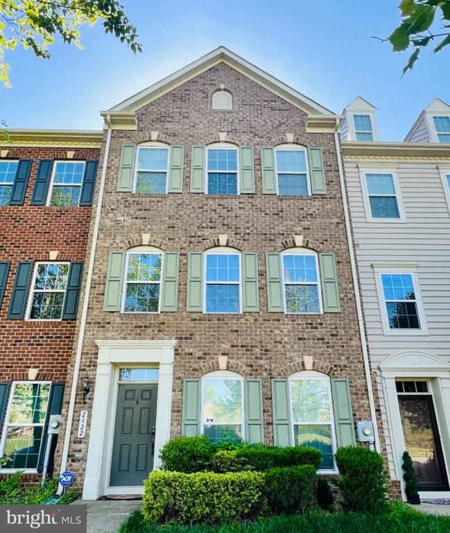 2422 Baileys Pond Rd, Accokeek, MD 20607