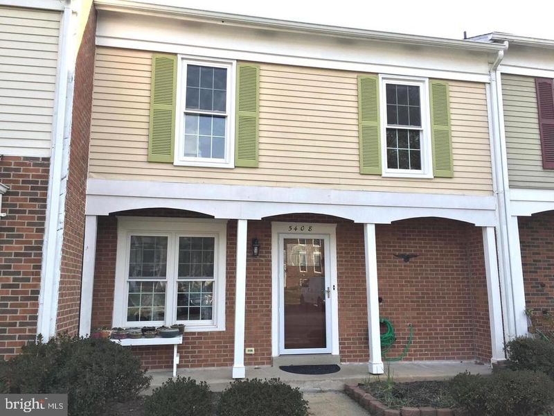 5408 Helm Ct, Fairfax, VA 22032