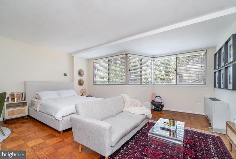 922 24th St NW #419, Washington, DC 20037