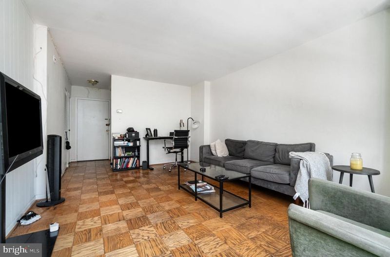922 24th St NW #313, Washington, DC 20037