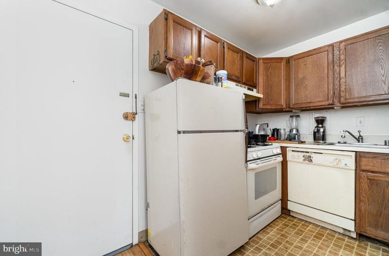 922 24th St NW #313, Washington, DC 20037