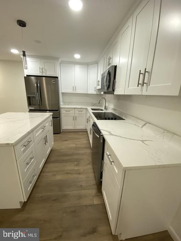 8859 Old Lewis Ct, Manassas, VA 20110