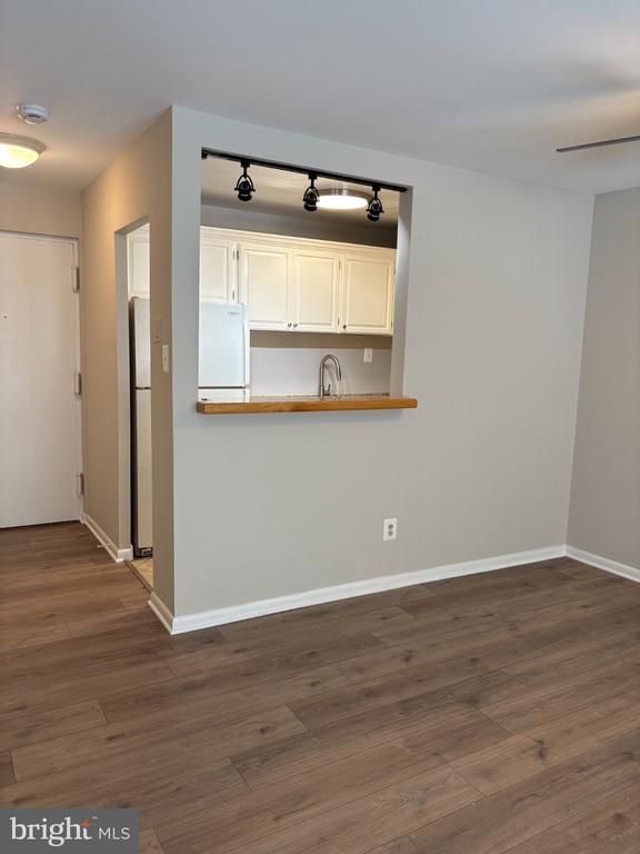 6001 Arlington Blvd #307, Falls Church, VA 22044
