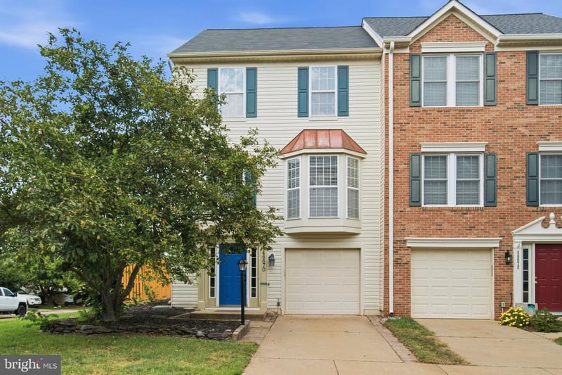 46670 Cavendish Sq, Sterling, VA 20165