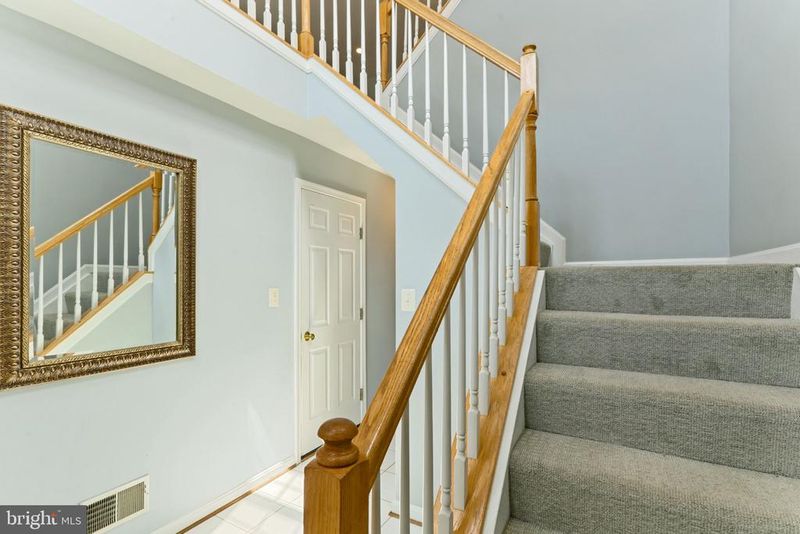 45554 Reading Ter, Sterling, VA 20166