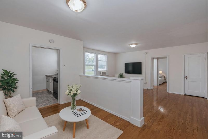 7615 Eastern Ave #203, Takoma Park, MD 20912