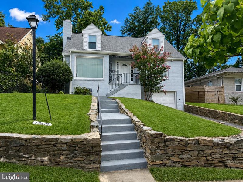 1303 Jefferson St, Hyattsville, MD 20782