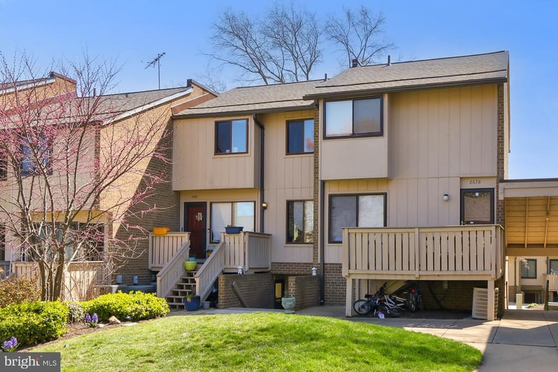 2680 Glengyle Dr #29, Vienna, VA 22181