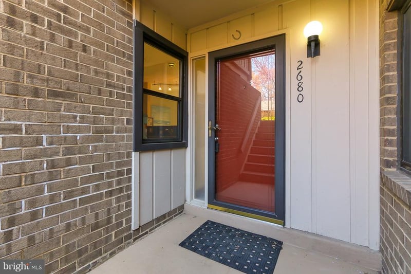 2680 Glengyle Dr #29, Vienna, VA 22181