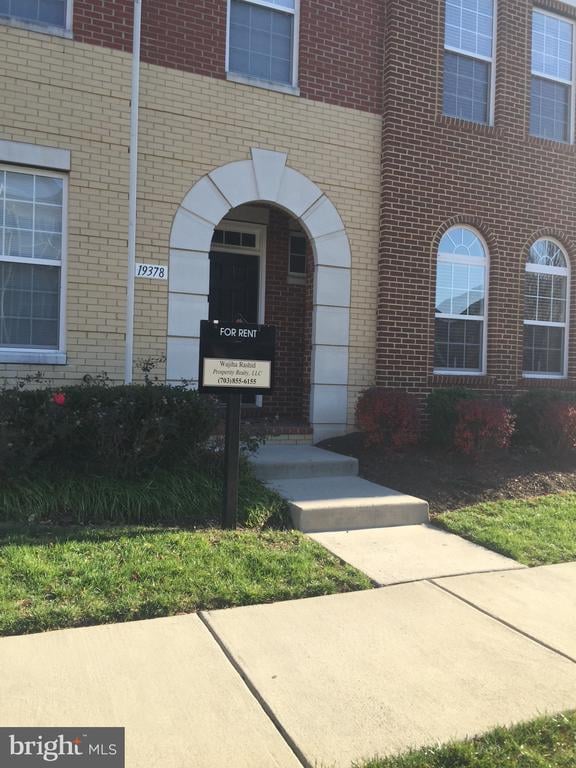 19378 Coppermine Sq #19378, Leesburg, VA 20176