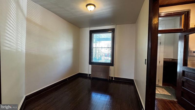 18 16th St NE, Washington, DC 20002