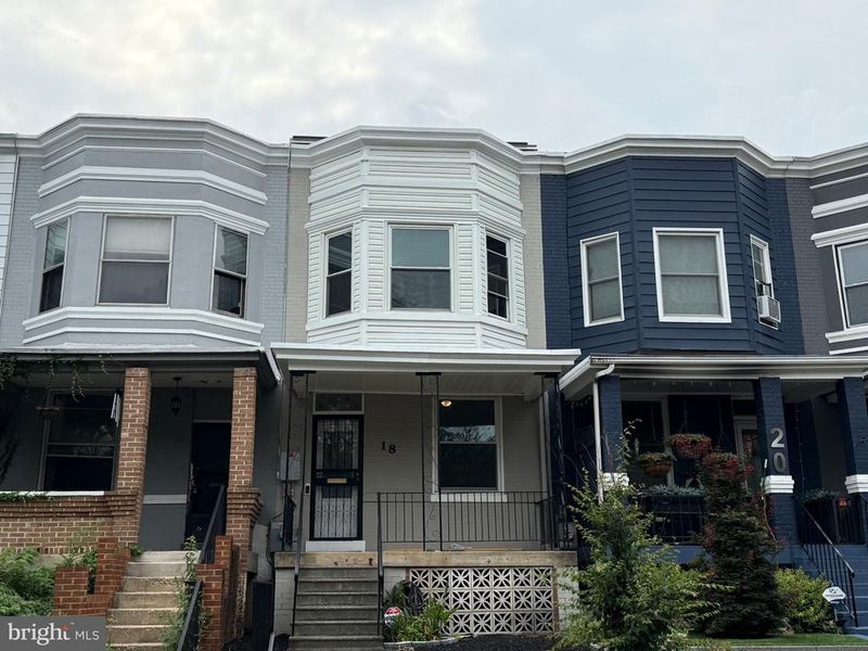 18 16th St NE, Washington, DC 20002