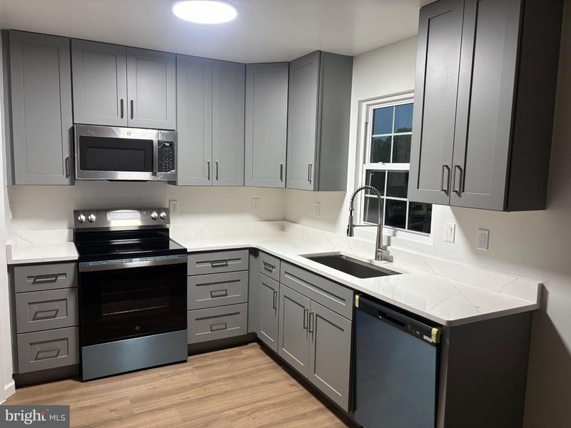 5629 Crestwood Ct, Frederick, MD 21703