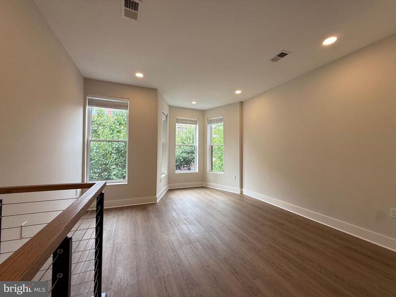821 4th St NE #B, Washington, DC 20002