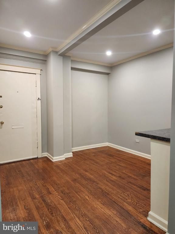 1457 NW Park Rd NW #106, Washington, DC 20010