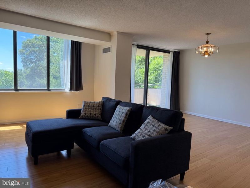 5225 Pooks Hill Rd #708S, Bethesda, MD 20814