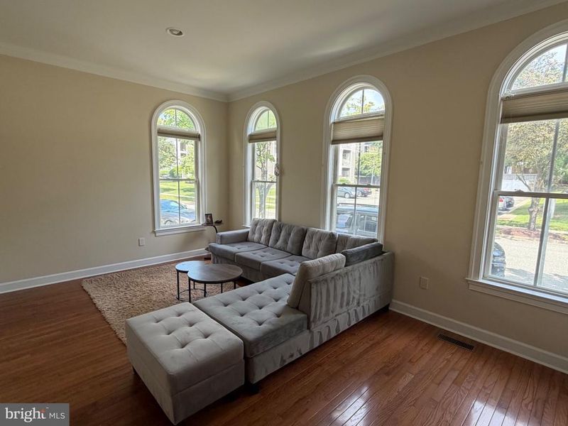 304 Robena Way, Rockville, MD 20850