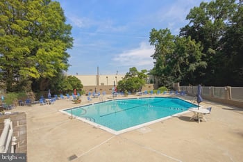 5101 River Rd #703, Bethesda, MD 20816