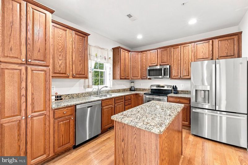 7120 Masters Rd, New Market, MD 21774