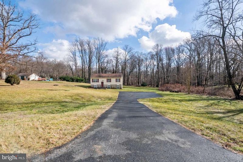 15611 Twin Valley Ct, Silver Spring, MD 20906