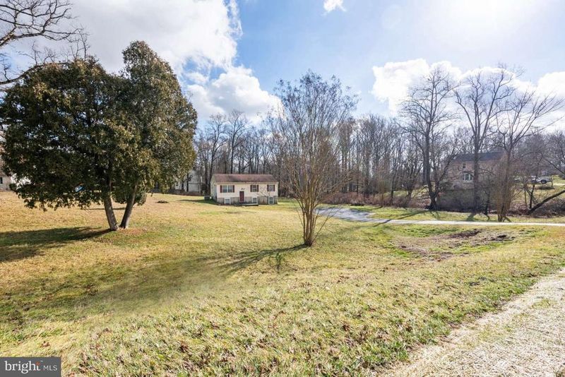 15611 Twin Valley Ct, Silver Spring, MD 20906
