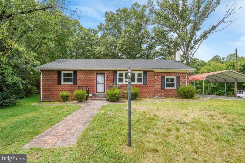 18260 Beazley Ln, Milford, VA 22514