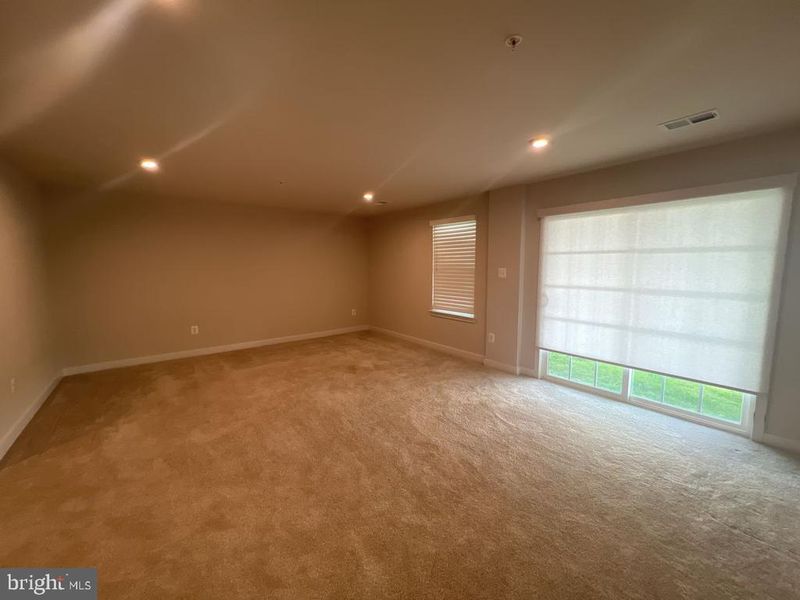 310 Schaffer Dr, Frederick, MD 21702
