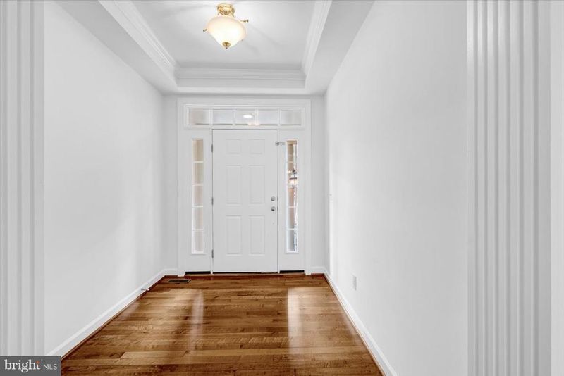 47650 Mid Surrey Sq, Sterling, VA 20165