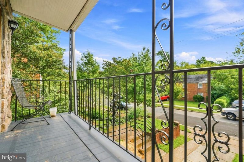 2420 59th, Cheverly, MD 20785