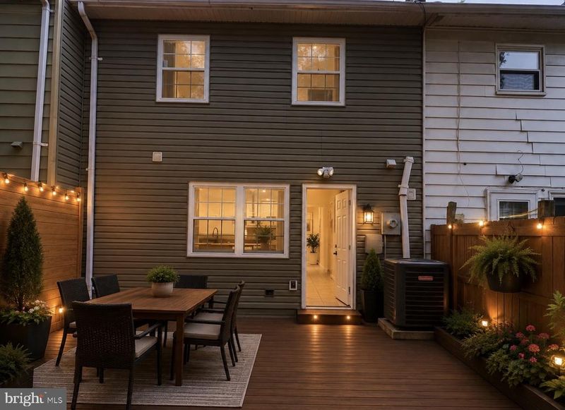 910 Anvil Rd, Fredericksburg, VA 22405
