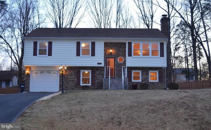 306 Huckstep Ave, Stafford, VA 22556