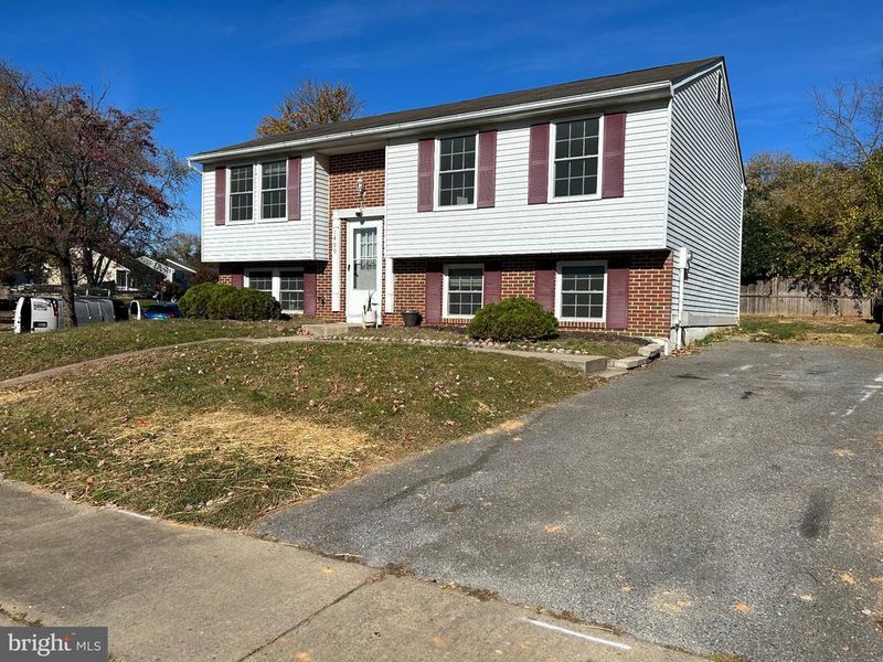 1480 Eden Dr, Frederick, MD 21701