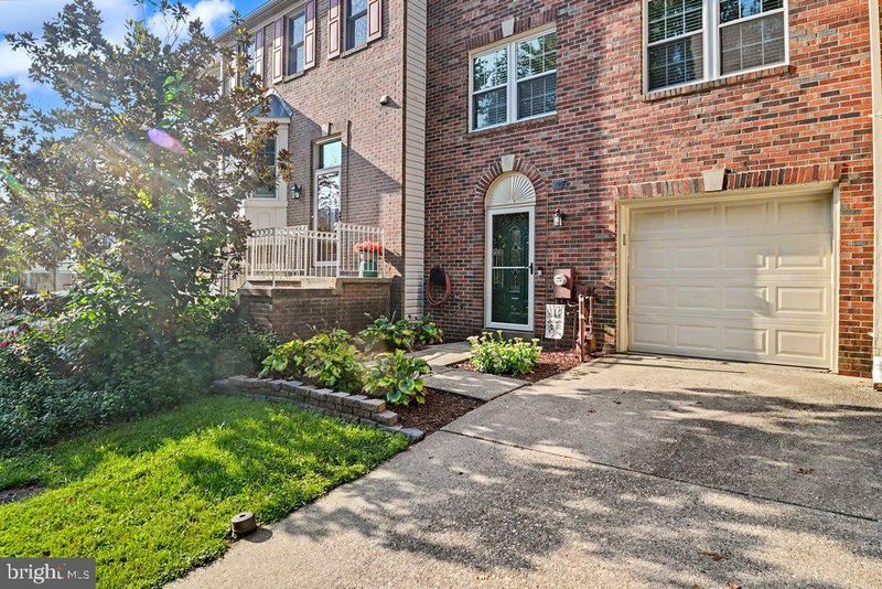 2567 Stow Ct, Crofton, MD 21114