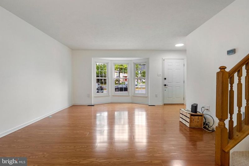 510 Hollyberry Way, Frederick, MD 21703