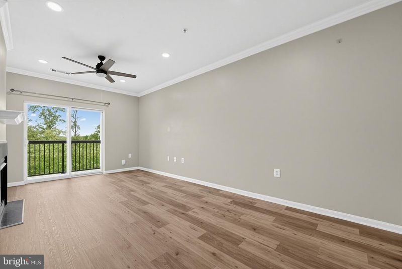11320 Aristotle Dr #4-308, Fairfax, VA 22030