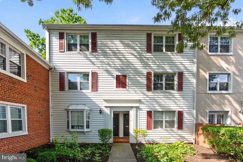 4614 28th Rd S #C, Arlington, VA 22206