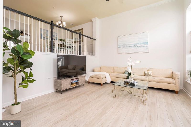 6142 Aster Haven Cir, Haymarket, VA 20169