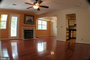5800 Inman Cir #350, North Bethesda, MD 20852