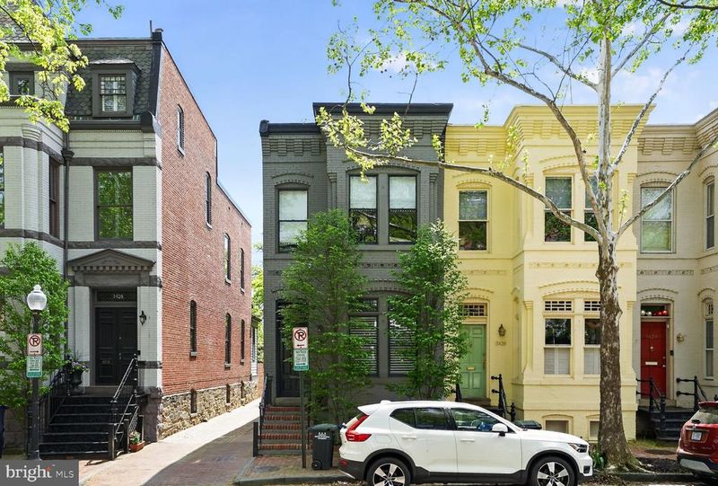 3424 P St NW, Washington, DC 20007