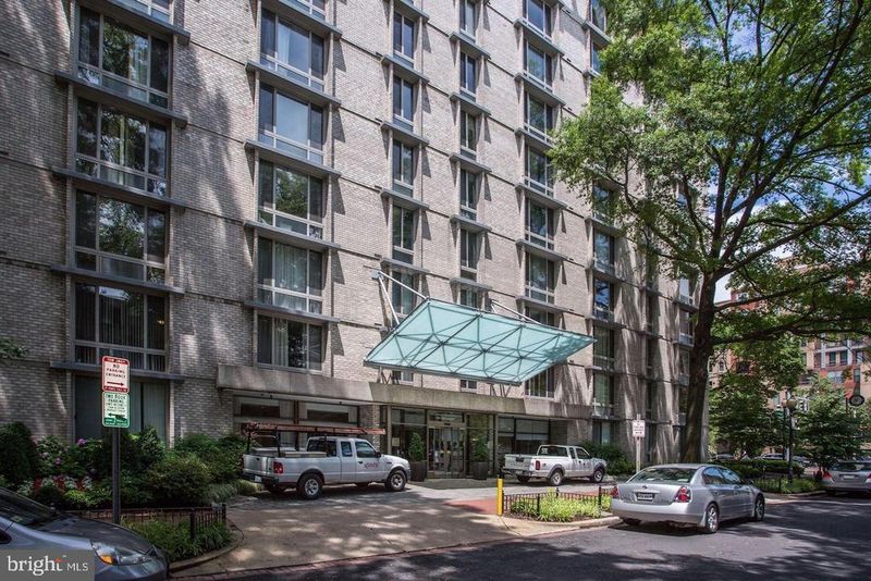 940 25th St NW #309S, Washington, DC 20037