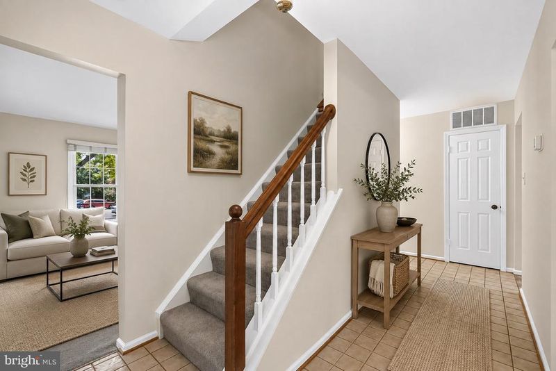 6548 Bermuda Green Ct, Alexandria, VA 22312
