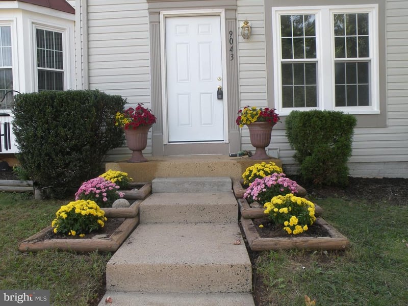 9043 Coriander Cir, Manassas, VA 20110